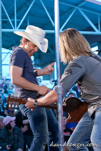 Justin Moore at the Puyallup Spring Fair
