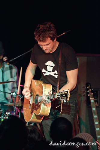 Tyler Hilton at El Corazon