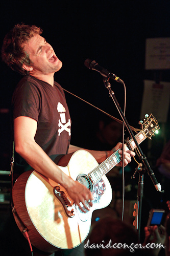 Tyler Hilton at El Corazon