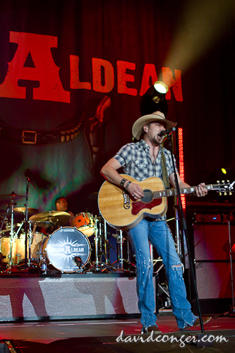 Jason Aldean at Tacoma Dome