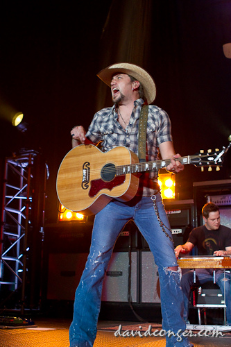 Jason Aldean at Tacoma Dome