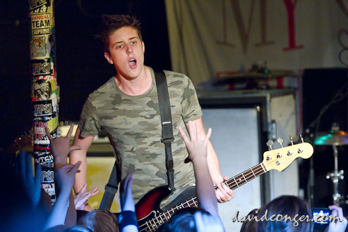 A Rocket To The Moon at El Corazon