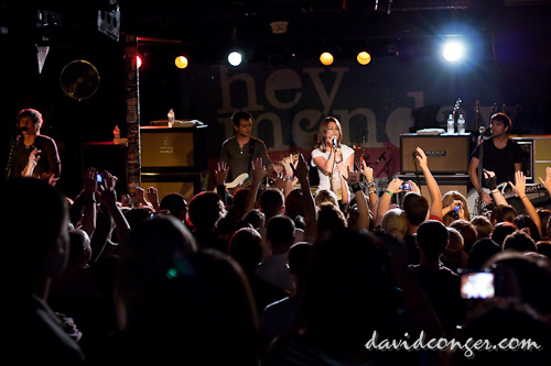 Hey Monday at El Corazon