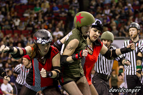 Rat City Rollergirls vs Rose City Rollers at Key Arena