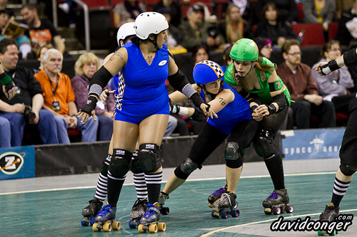 Rat City Rollergirls vs Rose City Rollers at Key Arena