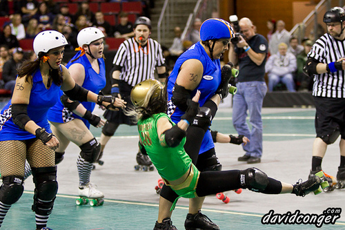 Rat City Rollergirls vs Rose City Rollers at Key Arena