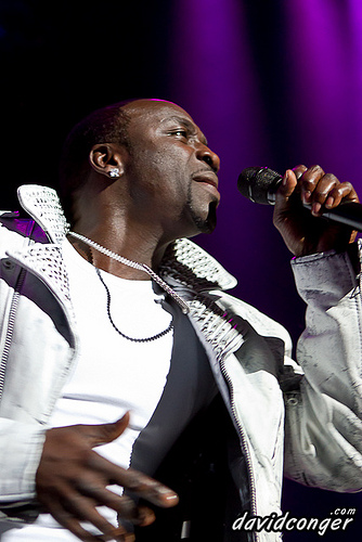 Akon at the Rose Garden