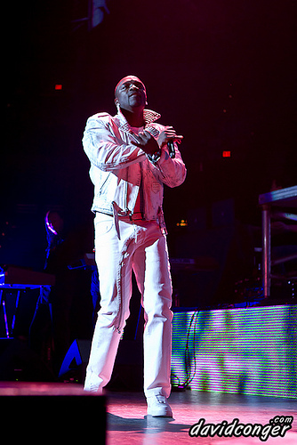 Akon at the Rose Garden