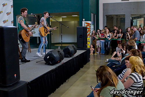 Hot Chelle Rae at Marketplace at Factoria