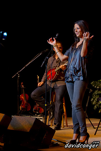 Sara Evans at Auburn Performing Arts Center