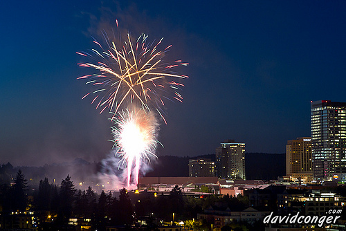 Symetra Bellevue Family 4th Fireworks