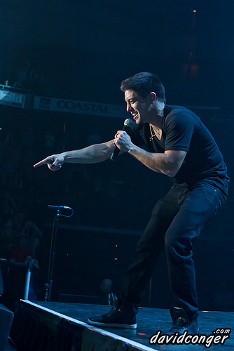 Idols Live 2011 at Comcast Arena