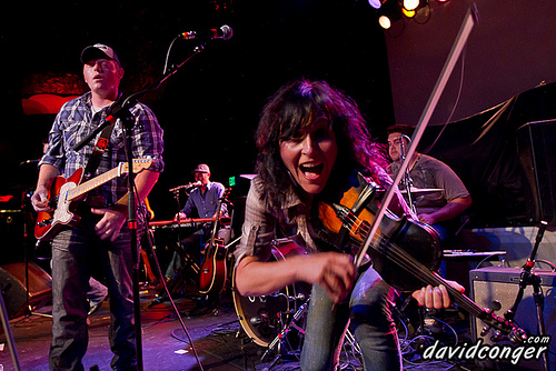 Aces Up at Showbox at the Market