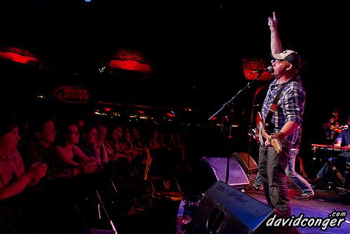 Aces Up at Showbox at the Market