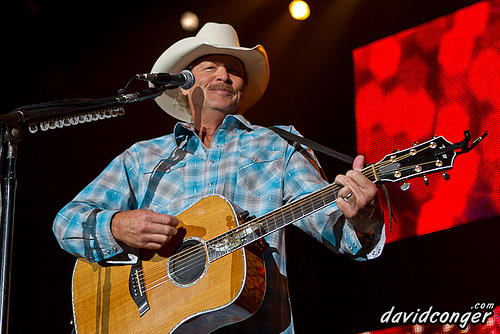Alan Jackson at Comcast Arena