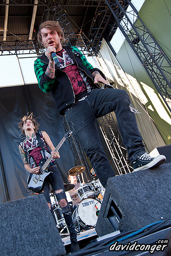 Asking Alexandria at Warped Tour 2011