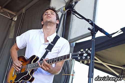 Moving Mountains at Vans Warped Tour 2011