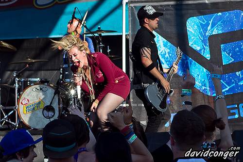 Neo Geo at Vans Warped Tour 2011