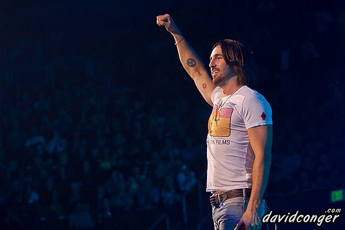 Jake Owen at Key Arena