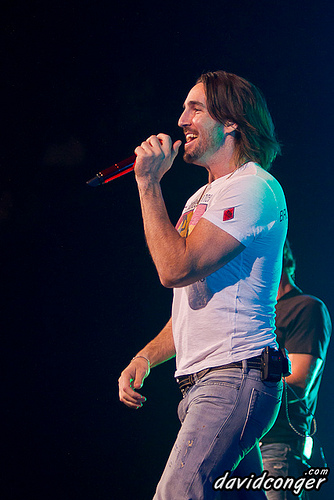 Jake Owen at Key Arena