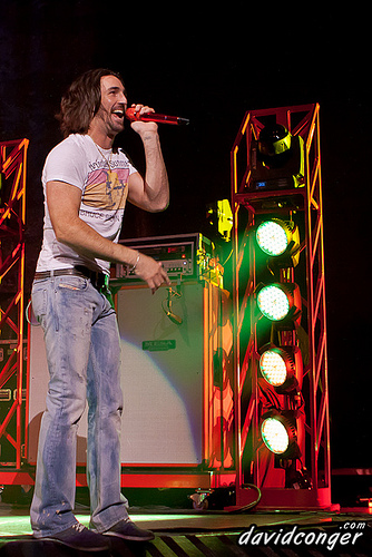 Jake Owen at Key Arena