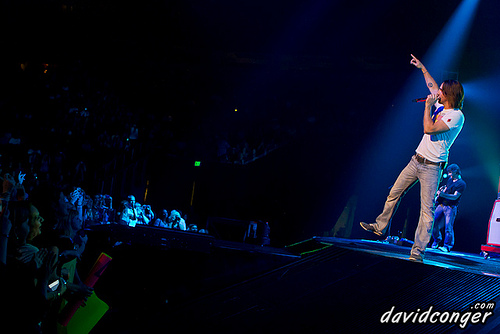 Jake Owen at Key Arena