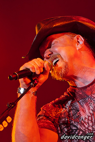 Trace Adkins at the Puyallup Fair
