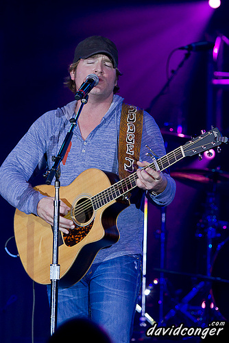 Jerrod Niemann
