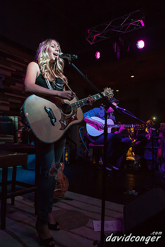 Colbie Caillat