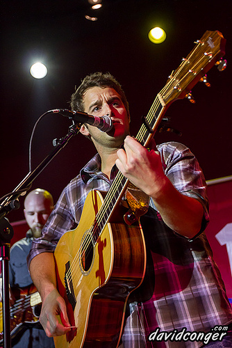 Easton Corbin