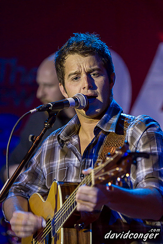 Easton Corbin