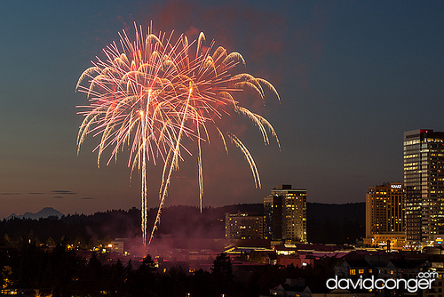 Fireworks at the Symetra Bellevue Family 4th