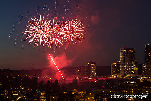 Fireworks at the Symetra Bellevue Family 4th