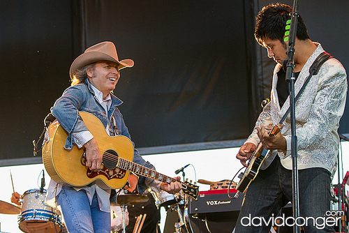 Dwight Yoakam