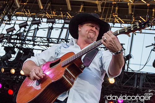 Tracy Lawrence