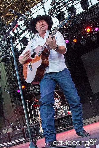 Tracy Lawrence