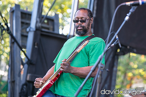 The Dirtbombs