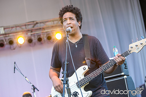 The Dirtbombs