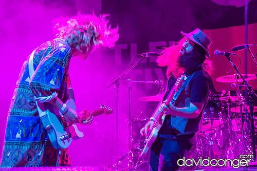 Grouplove