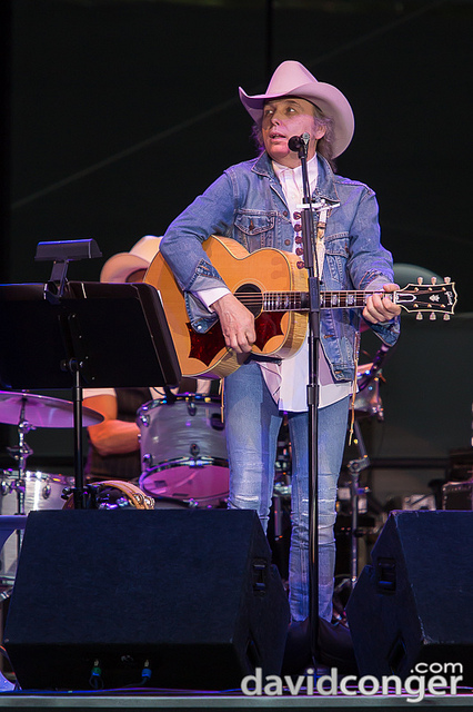 Dwight Yoakam