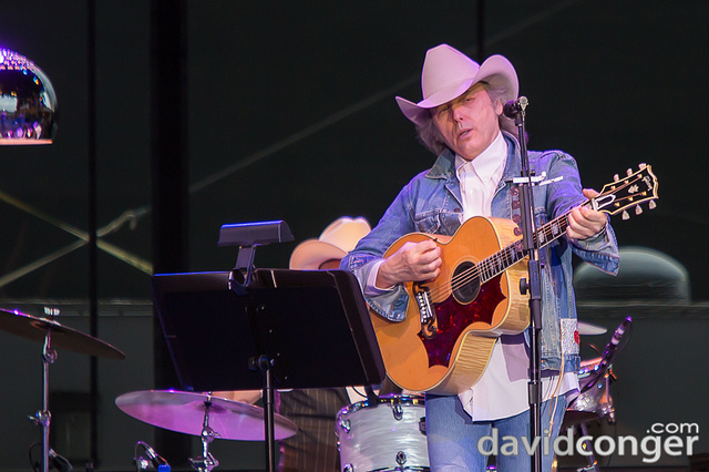 Dwight Yoakam