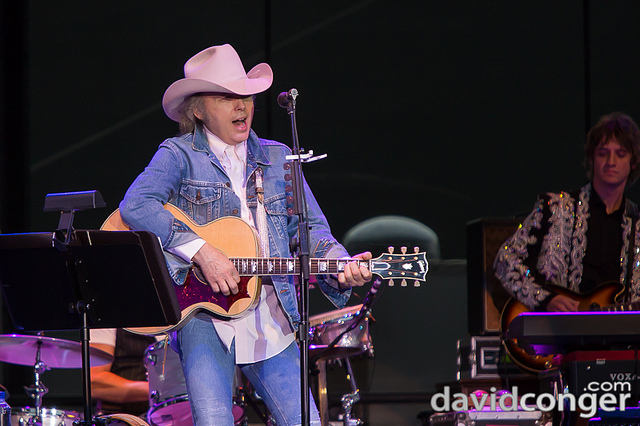 Dwight Yoakam