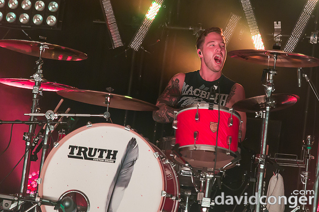 Sleeping with Sirens