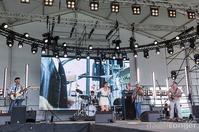 Carrie Cunningham and The Six Shooters