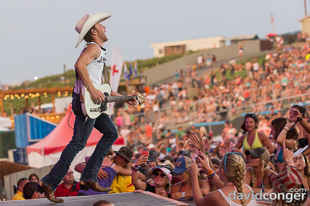 Justin Moore