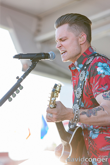 Frankie Ballard