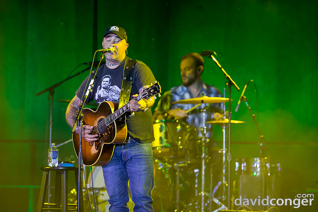 Aaron Lewis