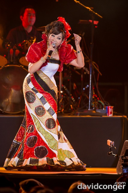 Louie Castro and Shiny Liu's Thanksgiving Concert