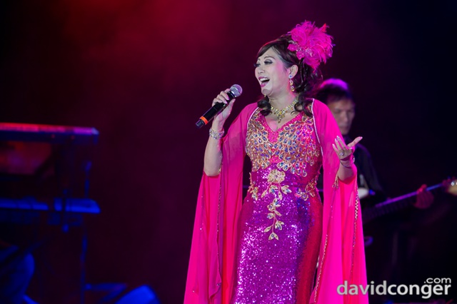 Louie Castro and Shiny Liu's Thanksgiving Concert