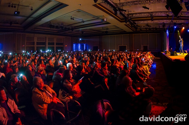 Louie Castro and Shiny Liu's Thanksgiving Concert